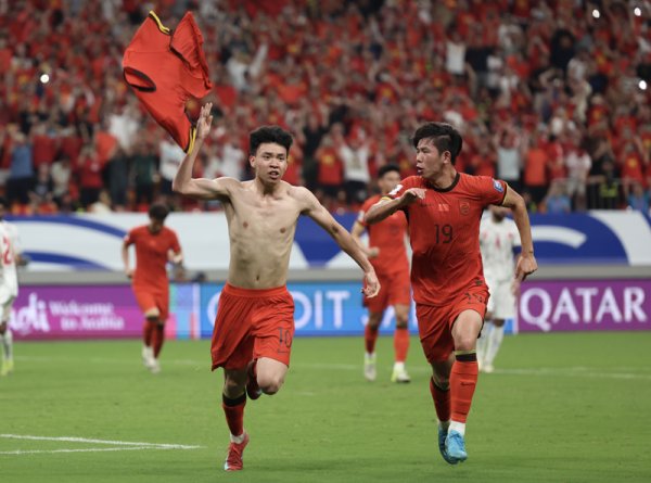 广信配资 共3.55亿美元！国际足联官方首次发放世预赛补偿金，申花、海港坐地收钱？